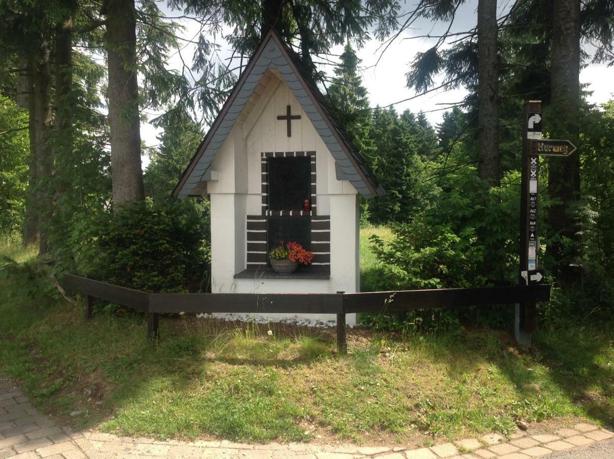 Ferienhaus Bergidylle Winterberg Buitenkant foto